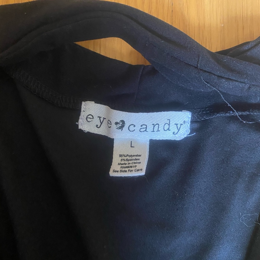 Tank - Picture 2 of 4